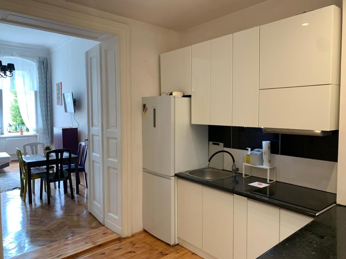 Rynekart Apartment Swidnica  Ngoại thất bức ảnh